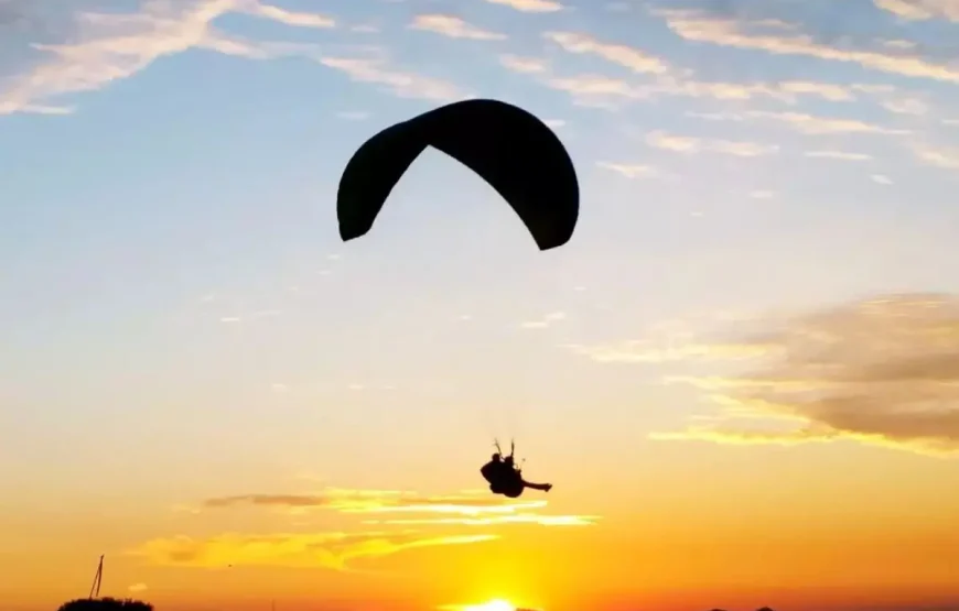 Paragliding
